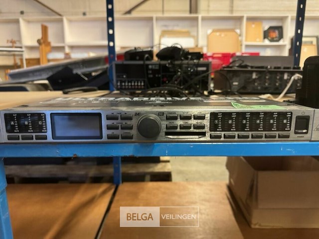 Ultradrive pro loudspeaker management system dcx2496 - afbeelding 2 van  4