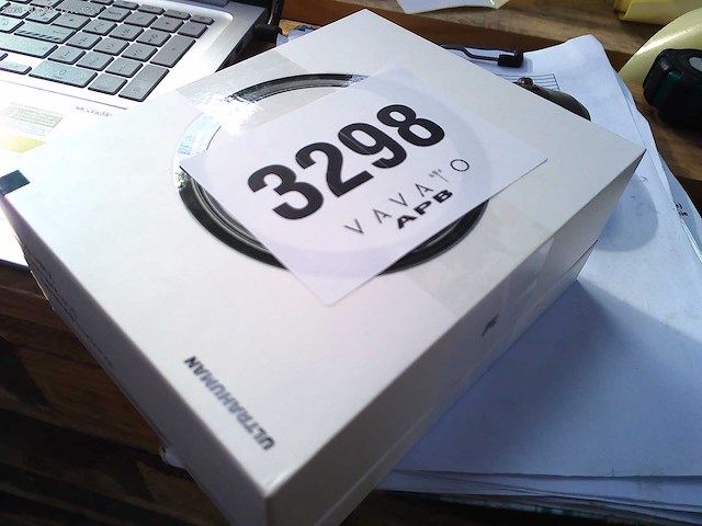 Ultrahuman air ring maat 9 smart ring, bionisch goud - afbeelding 2 van  2