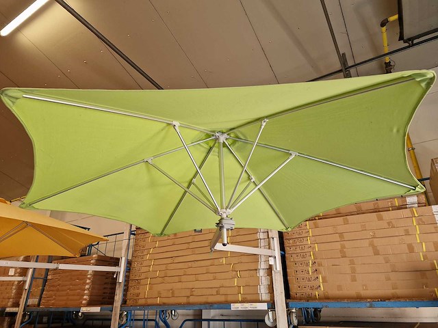 Umbrosa paraflex muurparasol classic met alu arm 185cm + parasol groen - afbeelding 2 van  4
