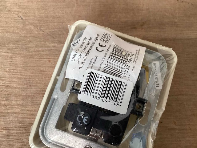 Uni combinatie met randaarde (86x) - afbeelding 1 van  1