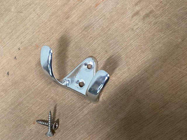 Uni handdoekhaak dubbel, metaal (101x) - afbeelding 2 van  3