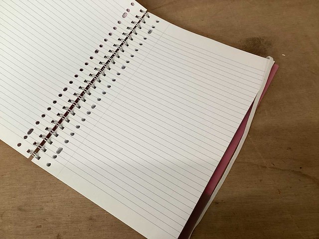 Uni schrijfblok gelinieerd, a4 (17x) - afbeelding 4 van  4