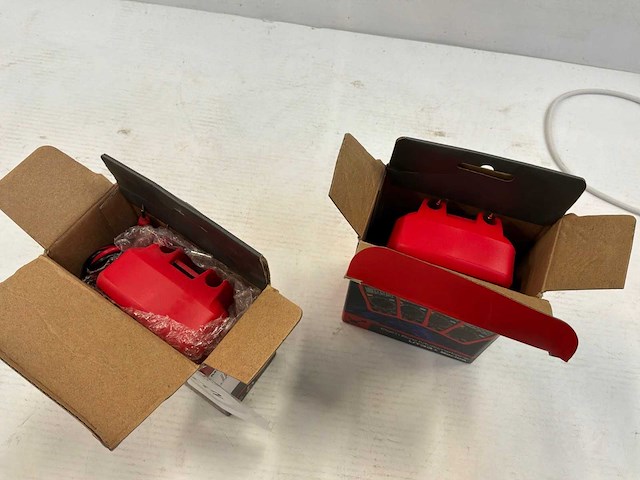 Uni-t ut33+ multimeter (3x) - afbeelding 4 van  4