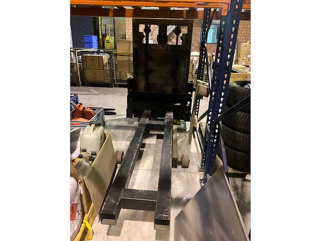 Unic sahmm cm2 hefbrug - afbeelding 8 van  11