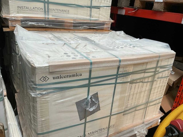 Unicermica anthracite cream 57,6 m2 natuursteen vloertegels - afbeelding 5 van  6