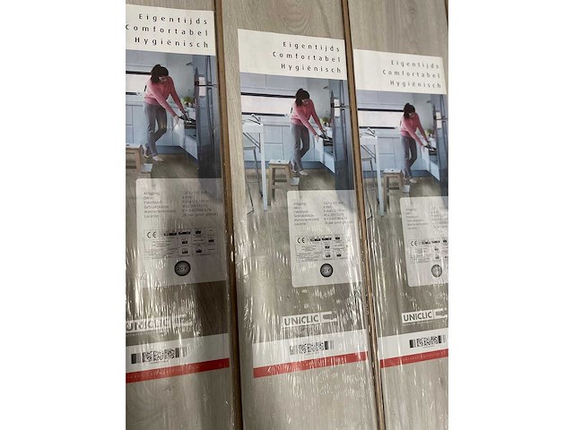 Uniclic - btm00597 - laminaatvloer - afbeelding 2 van  3