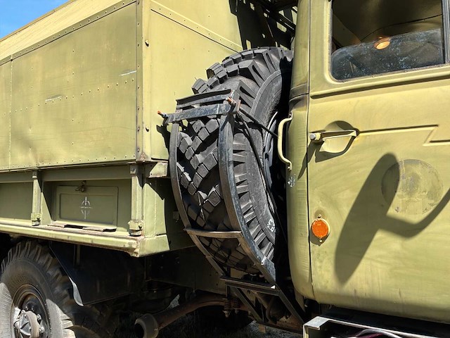 Unieke v8 diesel ural 6x6 vrachtwagens 2 zeldzame oldtimer (2x) - afbeelding 15 van  58
