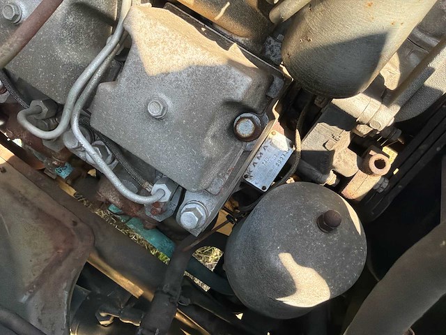 Unieke v8 diesel ural 6x6 vrachtwagens 2 zeldzame oldtimer (2x) - afbeelding 21 van  58