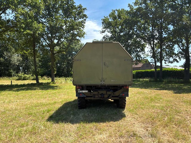 Unieke v8 diesel ural 6x6 vrachtwagens 2 zeldzame oldtimer (2x) - afbeelding 4 van  58