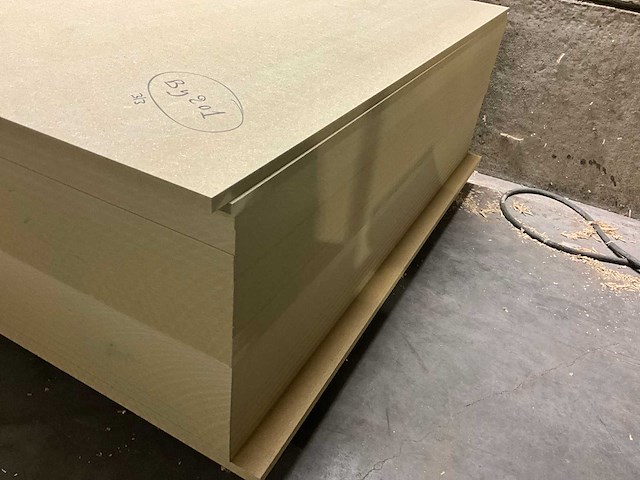 Unilin spanolux grote partij hout plaatmateriaal - afbeelding 5 van  5