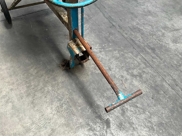 Unimec verrijdbare betonmolen - afbeelding 8 van  11