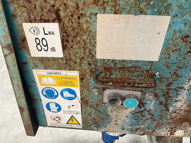 Unimec verrijdbare betonmolen - afbeelding 9 van  11