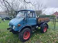 Unimog oldtimer - afbeelding 1 van  6