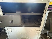Unimog radio kast - part - afbeelding 5 van  5