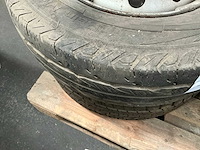 Uniroyal band op stalen velg - afbeelding 4 van  4