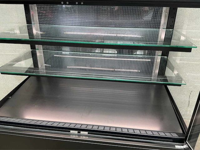 Unis - sonata - koelvitrine patisserie - afbeelding 6 van  9