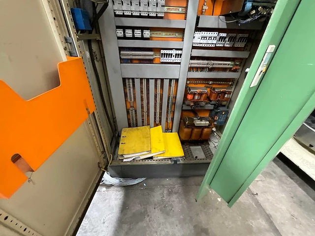 Unisign - univers 4 - cnc universele bewerkingscentra - afbeelding 4 van  15