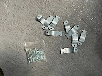 Unistrut m1227 doos universele pijpbeugels (18x) - afbeelding 1 van  4