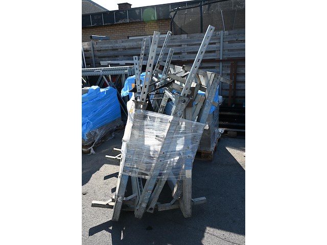 Unistrut metserssteunen - afbeelding 2 van  4