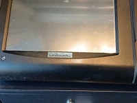 Unitouch touchscreen kassasysteem met grote geldlade