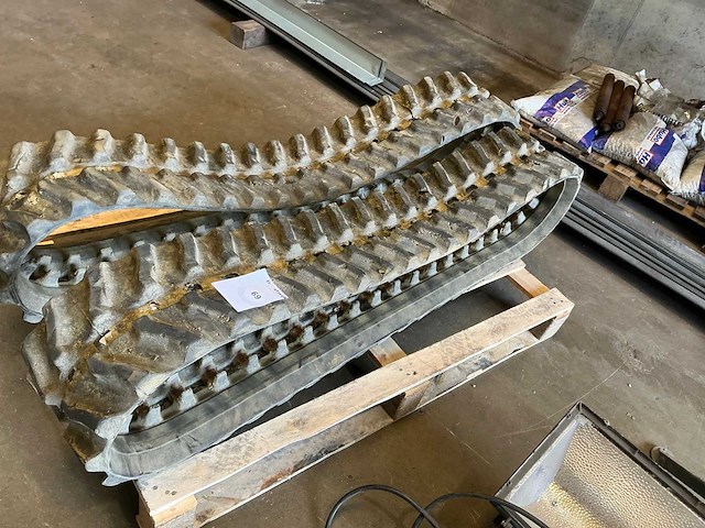 Unitrac 230x72x43 rups (2x) - afbeelding 3 van  5