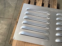 Univent gevelrooster 497x300 aluminium (235x) - afbeelding 4 van  5