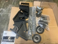 Universeel verrijdbaar en verstelbaar onderstel - afbeelding 1 van  2