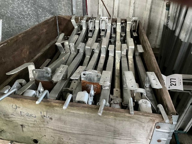 Universele klemmen voor leuningen (10x) - afbeelding 5 van  8