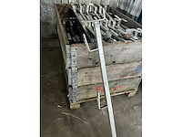 Universele klemmen voor leuningen (4x) - afbeelding 4 van  5