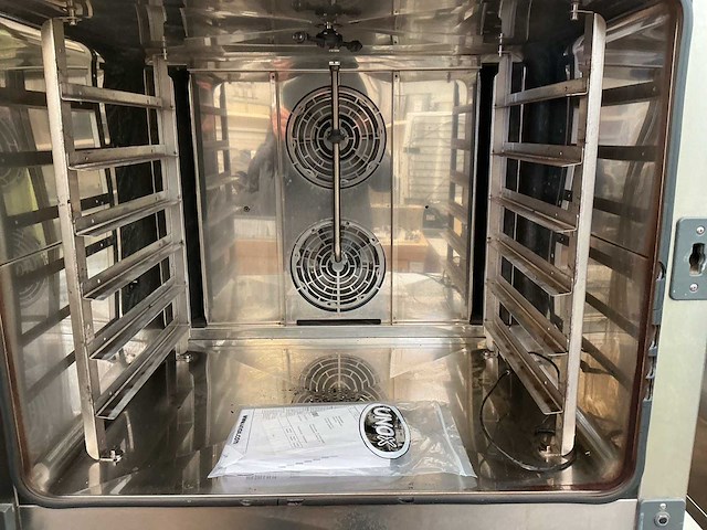 Unox/bakertop xebc-06eu-e1r hetelucht oven met rvs onderstel - afbeelding 2 van  4