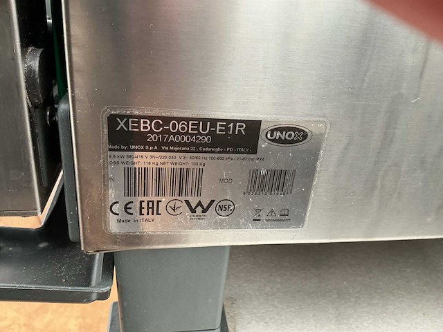 Unox/bakertop xebc-06eu-e1r hetelucht oven met rvs onderstel - afbeelding 4 van  4