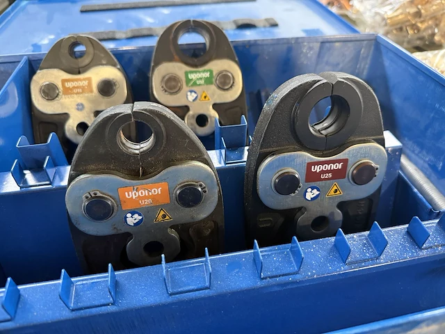 Uponor koffer met 4 persbekken - afbeelding 10 van  12