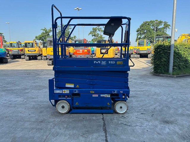 Upright - 2002 - mx-19 - hoogwerker - afbeelding 35 van  37