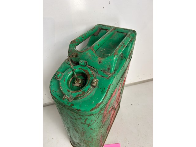 Us jerry can - afbeelding 3 van  4