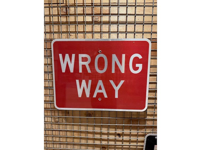 Usa wrong way-verkeersbord - decoratief object - afbeelding 3 van  3