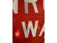 Usa wrong way-verkeersbord - decoratief object - afbeelding 2 van  3