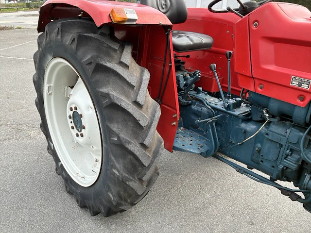 U.t.b u445 oldtimer tractor - afbeelding 16 van  29