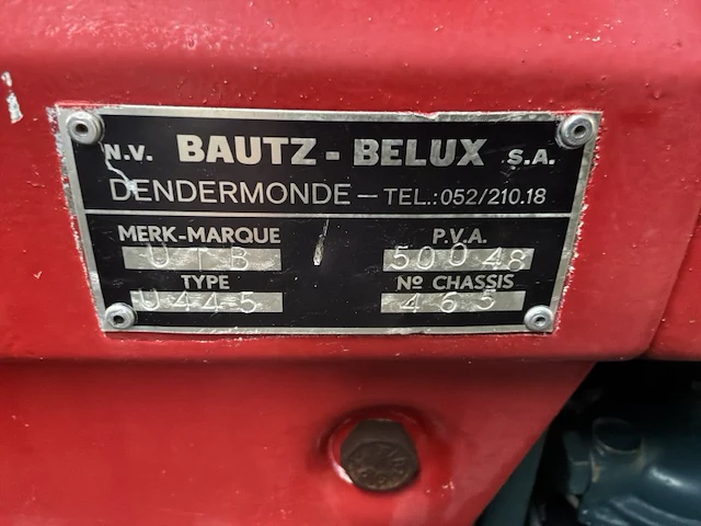 U.t.b u445 oldtimer tractor - afbeelding 25 van  29