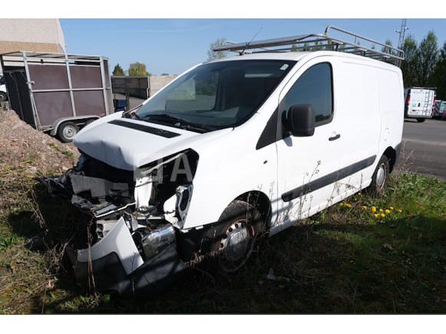 Utility bus (ongeluk) peugeot expert (2010-107,194 km-vin:vf3xs9hucaz019333) - afbeelding 11 van  43