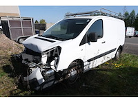 Utility bus (ongeluk) peugeot expert (2010-107,194 km-vin:vf3xs9hucaz019333) - afbeelding 11 van  43