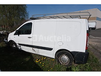 Utility bus (ongeluk) peugeot expert (2010-107,194 km-vin:vf3xs9hucaz019333) - afbeelding 13 van  43