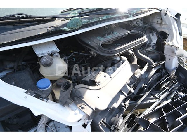 Utility bus (ongeluk) peugeot expert (2010-107,194 km-vin:vf3xs9hucaz019333) - afbeelding 22 van  43