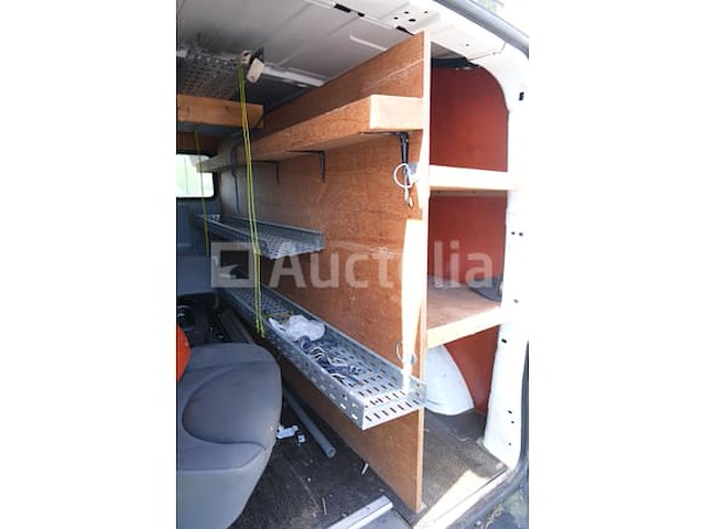 Utility bus (ongeluk) peugeot expert (2010-107,194 km-vin:vf3xs9hucaz019333) - afbeelding 28 van  43