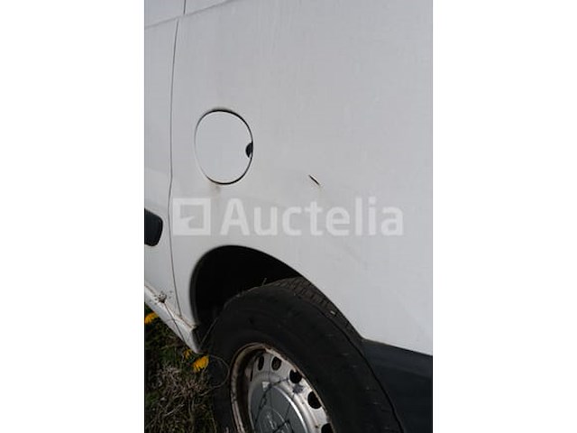 Utility bus (ongeluk) peugeot expert (2010-107,194 km-vin:vf3xs9hucaz019333) - afbeelding 39 van  43