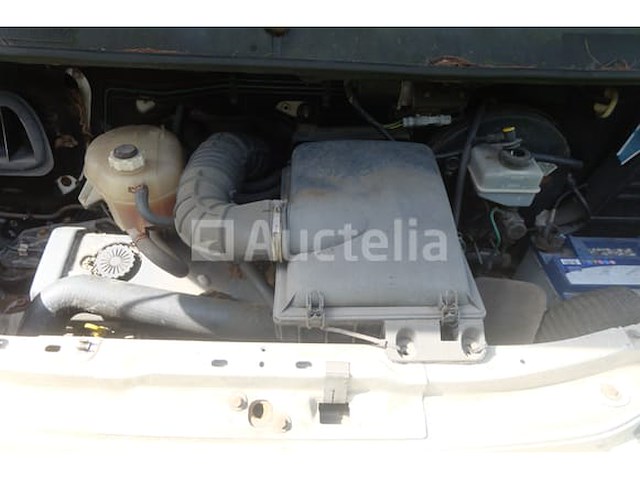 Utility bus (voor onderdelen) renault master (2000-304,795 km-vin:vf1fdbch523744112) - afbeelding 2 van  57