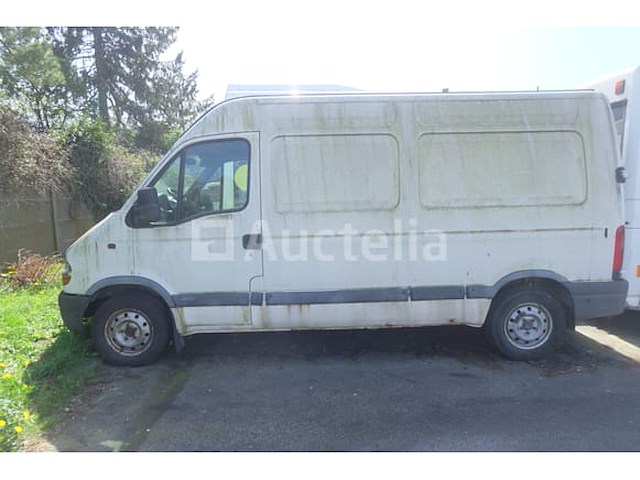 Utility bus (voor onderdelen) renault master (2000-304,795 km-vin:vf1fdbch523744112) - afbeelding 36 van  57