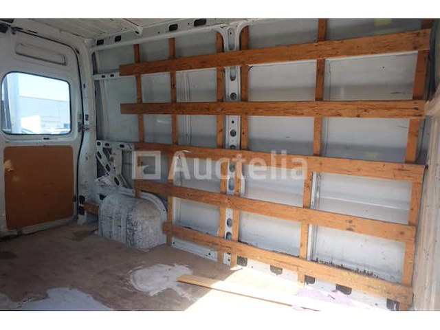 Utility bus (voor onderdelen) renault master (2000-304,795 km-vin:vf1fdbch523744112) - afbeelding 46 van  57