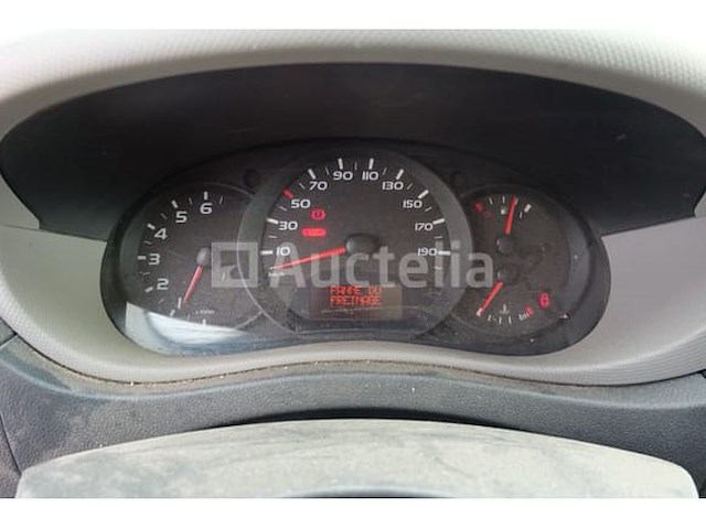 Utility wagen renault master 1,9 dci (2013-137,970 km) - afbeelding 4 van  40