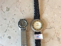 Uurwerken dames 2st ( waarvan 1 pontiac ) - afbeelding 1 van  2