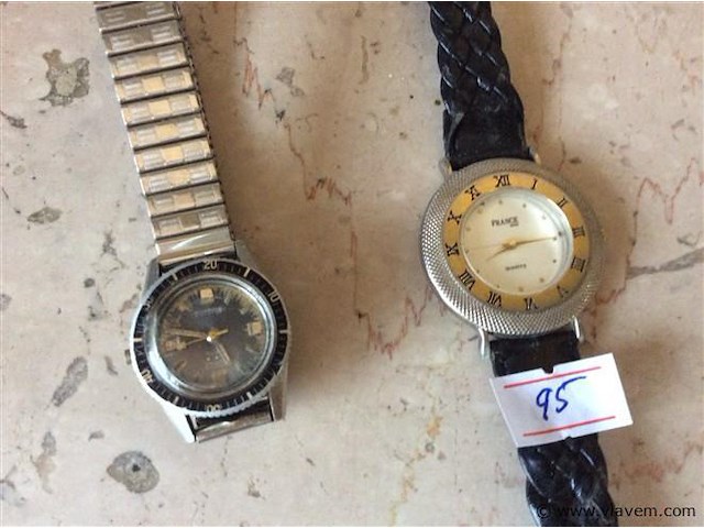 Uurwerken dames 2st ( waarvan 1 pontiac ) - afbeelding 2 van  2